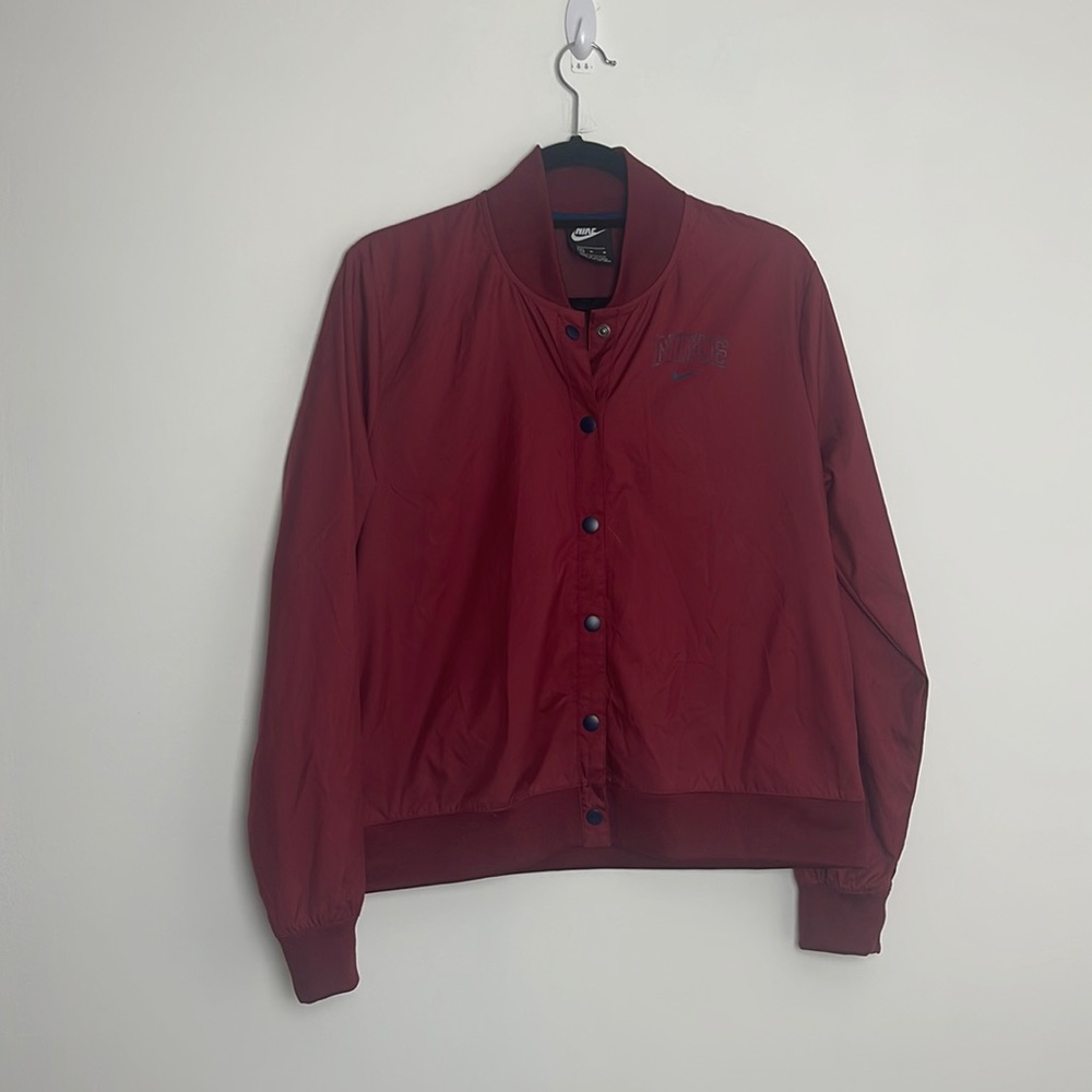 Nike swoosh nylon light weight varsity bomber style jacket in red size medium